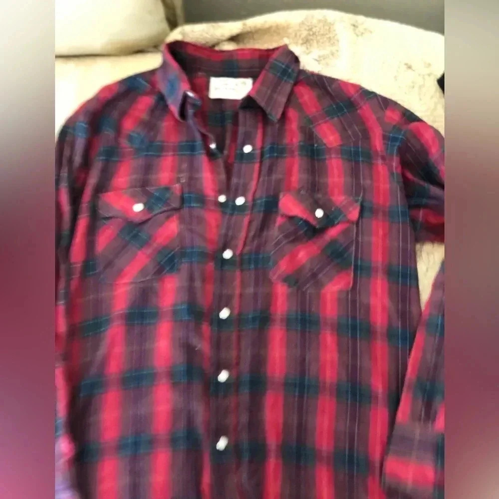 VINTAGE  Saddle King Western Men's Shirt Pearl Snap Long-sleeve Red and Blue